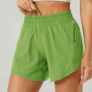 Nouveaux shorts de course actifs confortables à séchage rapide et extensibles avec tissu doux, taille élastique et design antidérapant pour femmes - Product Image 2