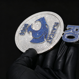 Pendentif Médaillon Panthère Boss en Moissanite de Luxe, Pierre Bleue, Style Hip Hop, Collier Rond Entièrement Sertie de Pierres, Bijou Charme - Product Image 4