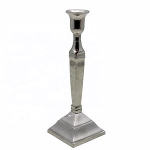 Bougeoir design en aluminium nickelé de qualité supérieure bougeoir design moderne pour la décoration de la maison et du mariage - Product Image 1