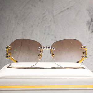 Gafas de Sol de Lujo sin Montura con Lentes Degradados y Detalles de Cristal, Unisex, 100% Protección UV, para Adultos - Product Image 1