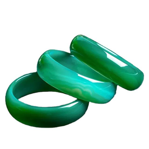Braccialetti con ciondoli quadrati in resina verde, bracciali colorati, ornamenti per le mani, cristiani, moderni, all'ingrosso per donna - Product Image 1