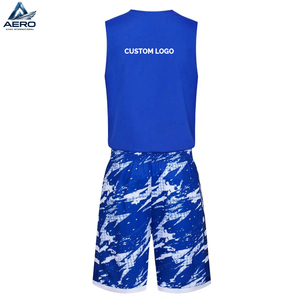 Uniforme de Baloncesto Personalizado de Primera Calidad, Nuevo, Cuello en V, Sin Mangas, con Pantalones Cortos Estampados, para Equipos Deportivos - Product Image 3