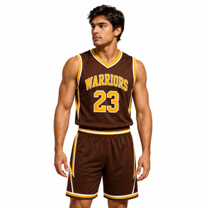 Derniers modèles d'uniformes de basketball, maillots et shorts personnalisés imprimés par sublimation, tissu respirant à séchage rapide, vêtements de sport d'équipe - Product Image 1