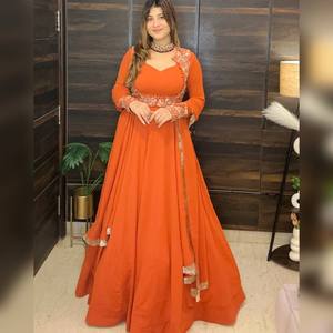 Ensemble Anarkali en Georgette Orange pour Femme, avec Broderies Multiples, Coupe Évasée, Longueur au Sol, Taille Naturelle, Salwar Kameez, pour Mariage et Fête - Product Image 1