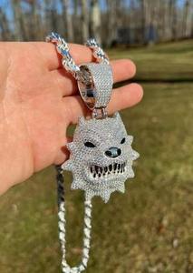 Pendentif Pitbull Furieux Personnalisé Sertie de Diamants Moissanite, Bijou Hip Hop Unique en Forme de Chien pour Hommes et Femmes, Cadeau Bling - Product Image 2