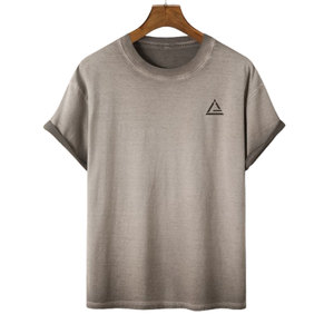 Camisetas de hombre a la moda con hombros caídos, diseño oversized y estilo moderno, ideales para el uso diario. - Product Image 1