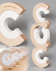 2025 Plaques de récompense polies durables en acrylique et bois personnalisables Artfulcosmos - Product Image 1