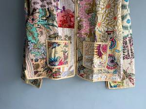 Veste Kantha réversible vintage, faite à la main, en coton, patchwork, broderie à carreaux, boutons sur le devant, vêtement d'hiver, cadeau pour elle - Product Image 4