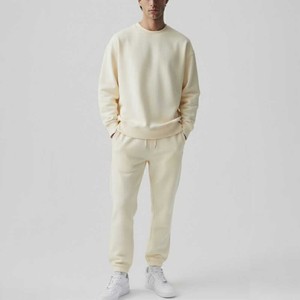 Conjunto Deportivo de Invierno para Hombre, Estilo Urbano, Color Crema, Personalizado con Logotipo, Colores y Diseños a Medida, Transpirable, Venta al Por Mayor, Fabricación Pakistaní - Product Image 4