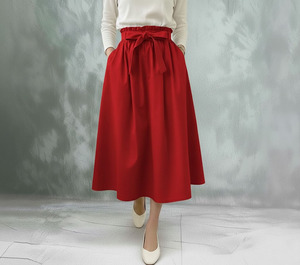 Falda midi roja de cintura alta con cinturón de lazo, corte holgado, falda para mujer - Product Image 1