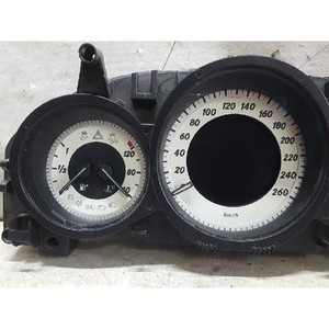 ชุดหน้าปัดเรือนไมล์มือสองสำหรับรถยนต์ E-class รุ่น A2129002629 - Product Image 2
