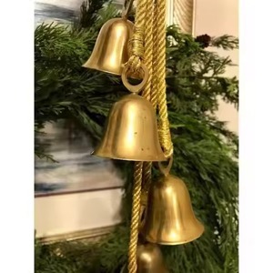 Elegante Adorno de Campana Metálica Decorativa para Colgar en el Árbol de Navidad, Decoración Festiva para el Hogar, Exhibiciones Navideñas y Regalos - Product Image 4