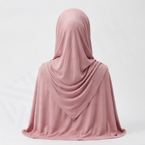 ผ้าพันคอผ้าฝ้ายทวิลล์จีบสีสันสดใสสำหรับฤดูร้อน ขายส่ง ผ้าคลุมศีรษะฮิญาบสำหรับผู้หญิงมุสลิม น้ำหนักเบา คุณภาพพรีเมียม นุ่ม ทันสมัย - Product Image 2