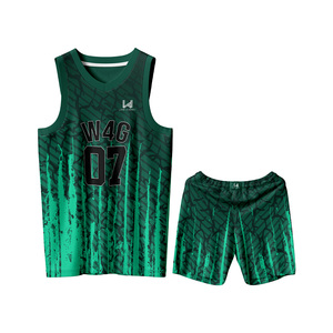 ชุดเซ็ตผู้ชายแบบไม่มีแขน พิมพ์ลายแบบซับลิเมชั่น คอวี เอวยางยืด ผ้าโพลีเอสเตอร์ 100% ระบายอากาศได้ดี ซับเหงื่อ พร้อมโลโก้แบบกำหนดเอง - Product Image 1