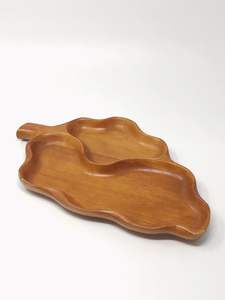 Plateau de service rectangulaire moderne en bois d'acacia, écologique, compatible lave-vaisselle, avec logo gravé personnalisé et poignée intégrée pour la décoration intérieure - Product Image 5