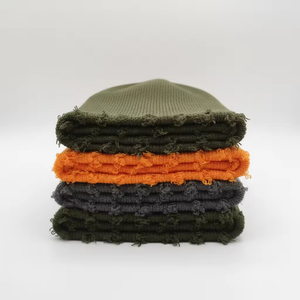 Bonnet en acrylique côtelé uni personnalisé, sans revers, avec bas de bonnet effet vieilli, en laine cachemire, vente en gros - Product Image 6