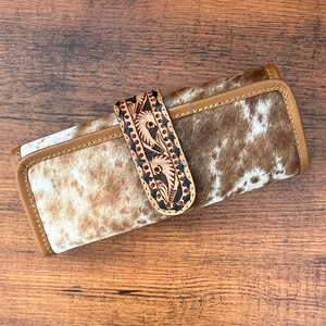 Venta al por mayor de joyas de viaje personalizadas a mano bolsa de almacenamiento organizador para anillo pendiente collar plegable de cuero de vaca rollo de joyería de viaje - Product Image 2