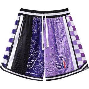 กางเกงขาสั้นตาข่ายลายกราฟิกสำหรับผู้ชาย พิมพ์ลายแบบซับลิเมชั่น น้ำหนักเบา เหมาะสำหรับออกกำลังกายและเล่นบาสเกตบอล ออกแบบเองได้ สำหรับตลาดสหรัฐอเมริกา - Product Image 5