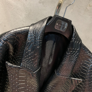 Chaqueta de Invierno 2026 para Mujer, Color Borgoña, de PU de Secado Rápido, Cuero de Grano Completo de Alta Calidad, Relleno 100% Poliéster, Gran Venta - Product Image 4