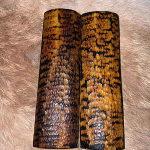 Rouleau de corne de buffle et de corne solides, pointes de corne polies de qualité supérieure, corne naturelle indienne - Product Image 1