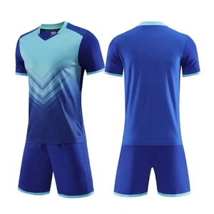 Servicio OEM, Uniforme de Fútbol Personalizado con Logotipo Frontal Impreso, 100% Poliéster, Secado Rápido, Manga Corta, Transpirable, Corte Holgado para Hombre - Product Image 1