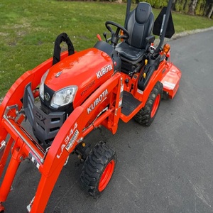 Tractor Agrícola Compacto Premium Kubota BX2380, Motor Diésel de 23 HP, 4x4 con Cargador para Cuidado del Terreno, Transporte y Trabajos Pesados - Product Image 1
