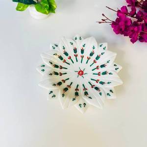 Urli de Mármol Pulido con Incrustaciones Hechas a Mano de Primera Calidad, Centro de Mesa, Velas Flotantes, Arreglos Florales, Decoración Antigua Atemporal para Bodas - Product Image 1