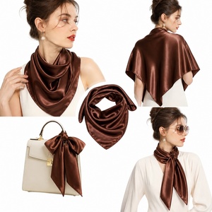 Châle long bleu ciel, doux et léger pour femme, hijab aérien et accessoire de mode décontracté rafraîchissant - Product Image 5