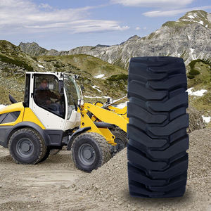 Neumático Sólido Industrial 14.00-24 de Caucho para Montacargas y Vehículos de Ingeniería - Product Image 1