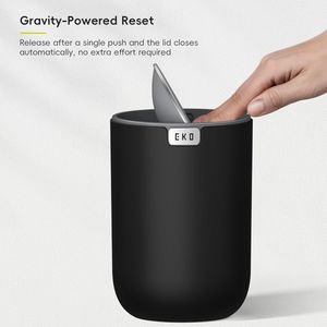 Poubelle miniature Fandy 0,58 gal/2,2 L avec couvercle basculant pour la salle de bain, le comptoir, la coiffeuse, le bureau, les petits bacs à déchets - Product Image 2