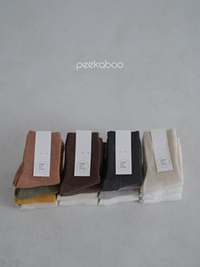 Chaussettes antidérapantes en mélange de coton Peekaboo pour bébés, enfants et adultes – Dalgona, Creamy, Angbutter - Product Image 2