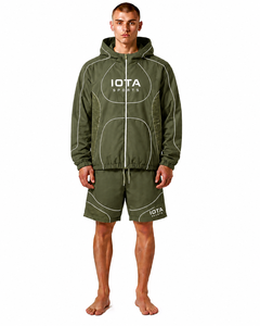 Survêtements de qualité supérieure en nylon avec bandes réfléchissantes, designs personnalisés, veste coupe-vent à fermeture éclair avec capuche et shorts doublés, ensembles 2 pièces - Product Image 6