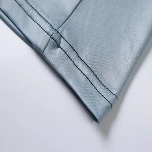 เสื้อฮู้ดดี้ตกปลาแบบกันน้ำ UPF 50 ลายพิมพ์ดั้งเดิม แขนยาว แห้งเร็ว เหมาะสำหรับปีนเขา ล่าสัตว์ พร้อมโลโก้ด้านหน้า - Product Image 4