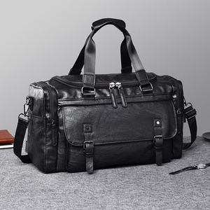 Bolsa de Viaje Deportiva de Lujo Personalizada, Bolsa de Gimnasio Impermeable de Cuero PU para Hombre, Ideal para Fin de Semana o Viajes Cortos - Product Image 1