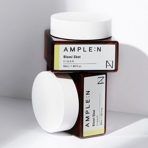Crema Facial Coreana K-Beauty 50ml con Ácido Tranexámico, Niacinamida y Arbutina, Antimanchas, Iluminadora y Antioxidante - Product Image 1
