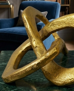 Objeto Decorativo Tallado a Mano en Metal Natural con Acabado en Color Dorado, Escultura Artesanal de Aluminio para Decoración del Hogar o Escritorio - Product Image 4