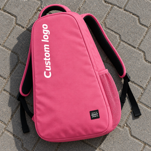 Sac à dos de sport Rexfit personnalisé pour raquette de squash, idéal pour l'entraînement, avec impression de logo verticale, poche en filet pour bouteille et bretelles rembourrées - Product Image 1