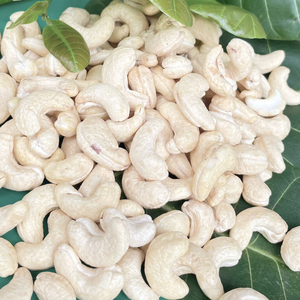 Wholesale High Quality Cashew W180 Cashew <b>Nuts</b> Bulk Cashew <b>Nuts</b> Exported To Asia, Eu, Middle East From Santigo - Product Image 1