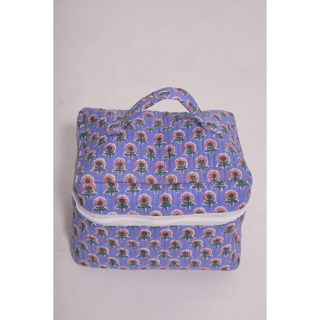 สีน้ำเงิน