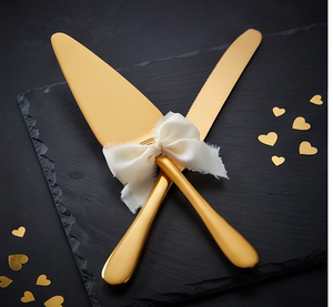 Servidor de pastel de oro moderno con diseño de arco hermoso cuchillo de corte de pastel perfecto para recepciones fiestas reuniones en casa y eventos - Product Image 3