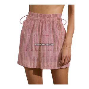 Shorts de fin de semana con cordón y estampado de bloques para mujer u hombre, hechos a mano y personalizados - Product Image 1