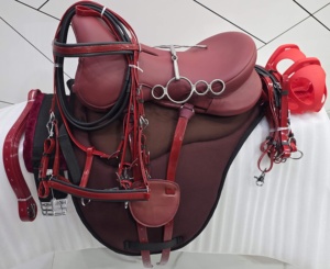 Silla de Montar Inglesa para Caballos de Resistencia, Duradera y Atractiva, con Correas de PVC, Equipo de Equitación Sintético Ligero para Venta al por Mayor - Product Image 6