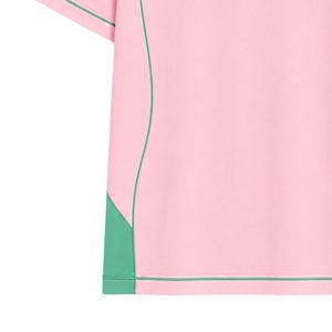 Ensemble décontracté deux pièces rose bébé et vert menthe pour femme : T-shirt oversize et pantalon large avec empiècements contrastants - Product Image 5