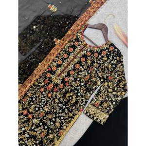 Ensemble élégant pour femme, haut de soirée avec style pantalon et dupatta - Product Image 3