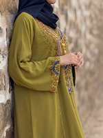 Ensemble de luxe 2 pièces pour femmes musulmanes, kaftan modeste simple en mousseline unie perlée, longueur ras du sol, coupe trapèze, manches longues, soutien-gorge intégré