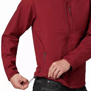 Veste softshell personnalisée pour homme, coupe-vent d'extérieur avec doublure en polaire, tissu imperméable et respirant - Product Image 3