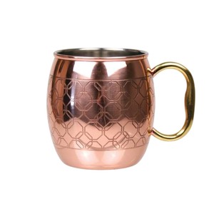 Taza Moscow Mule de cobre puro al por mayor con asa de latón chapada en oro, taza de cerveza de metal con grabado geométrico de calidad alimentaria para regalos - Product Image 1