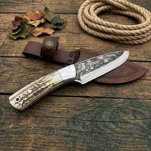 Couteau de chasse à pointe tombante, lame en acier, design gravé, manche en bois, épaisseur de 0,5 mm, longueur totale de 6,7 pouces, SHARP POINT TRADES, garantie de 3 ans - Product Image 5