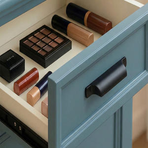 Poignées de meuble rectangulaires contemporaines en alliage de zinc noir mat, quincaillerie durable et écologique pour tiroirs de commode - Product Image 4