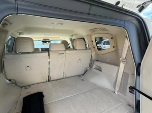โตโยต้า แลนด์ ครุยเซอร์ 300 รุ่นกันกระสุน B6/VR7 เครื่องยนต์ 3.5 ลิตร V6 415 แรงม้า 7 ที่นั่ง SUV |   รถรักษาความปลอดภัยสุดหรู LC300 สำหรับส่งออก - Product Image 6